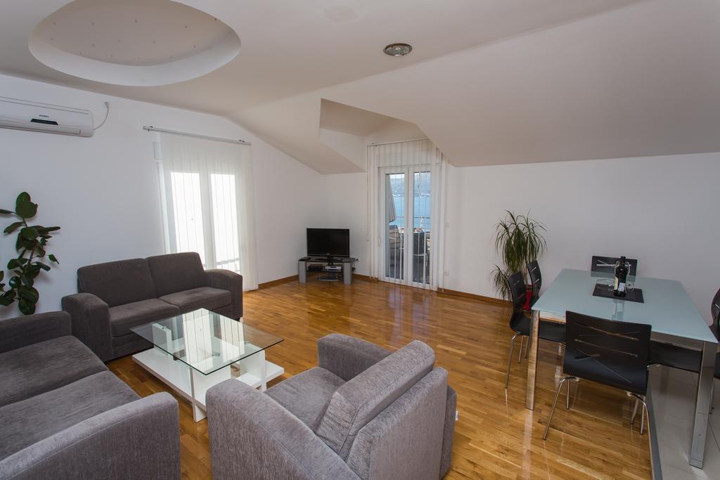 Apartments Little Paradise Trogir Habitación foto